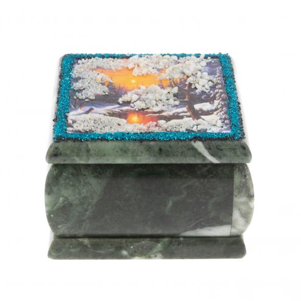 Шкатулка &amp;quot;Зимний вечер&amp;quot; камень змеевик 10х10х7 см 129668