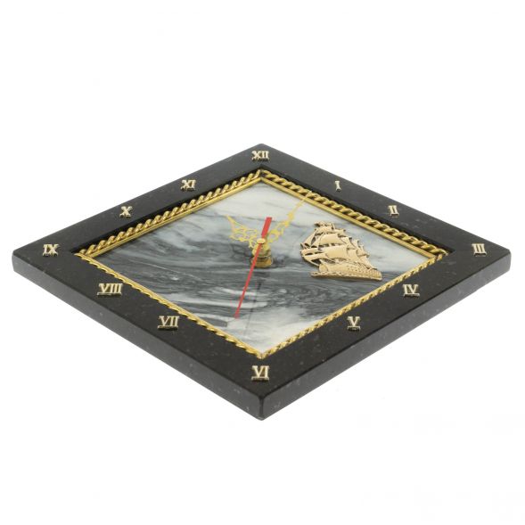 Часы настенные &amp;quot;Парусник&amp;quot; из змеевика и мрамора 129334