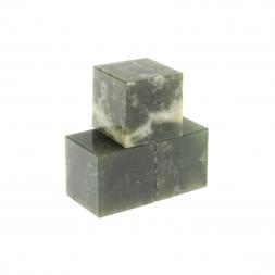 Нефритовый кубик 20 мм