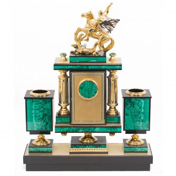 Настольный набор &amp;quot;Георгий Победоносец&amp;quot; из натурального малахита 117545