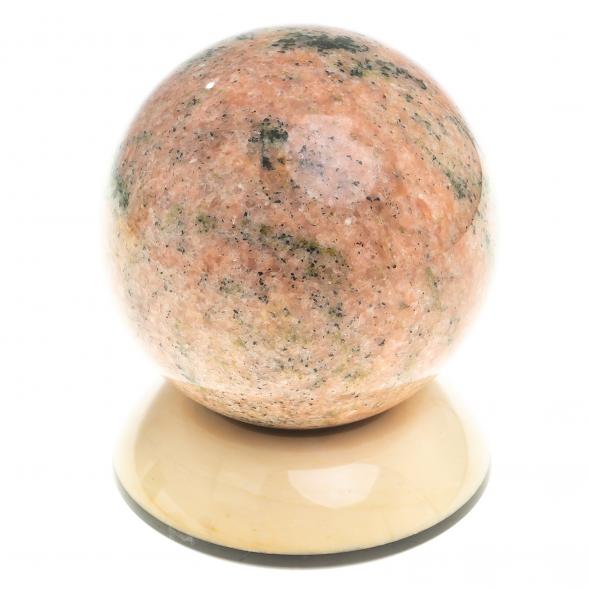 Сувенир &amp;quot;Шар Антистресс&amp;quot; из розового мрамора 9 см на подставке 124140