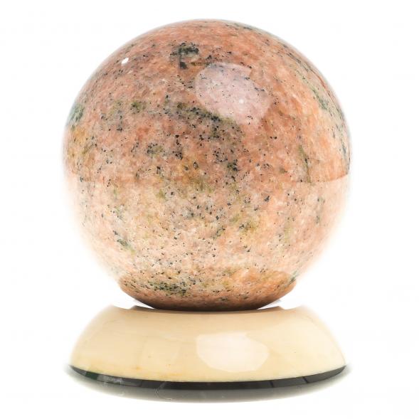 Сувенир &amp;quot;Шар Антистресс&amp;quot; из розового мрамора 9 см на подставке 124140