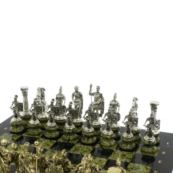 Шахматы &amp;quot;Римские войны&amp;quot; на подставках доска 44х44 из змеевика 128514