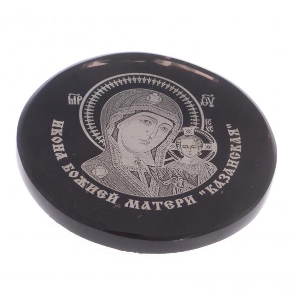 Икона в автомобиль круглая  &amp;quot;Казанская БМ&amp;quot; на черном обсидиане 47 мм