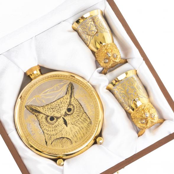 Подарочный набор &amp;quot;Филин&amp;quot; фляжка с гравюрой и 2 стопки перевертыши 70 мл бронза Златоуст