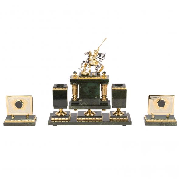 Настольный набор из нефрита &amp;quot;Георгий Победоносец&amp;quot; 119149