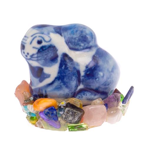 Сувенир фигурка &amp;quot;Зайчик &amp;quot; на подставке из самоцветов 125199