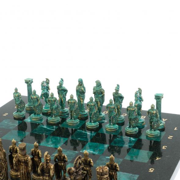 Шахматы &amp;quot;Александр Макендонский&amp;quot; фигуры бронза / патина 36х36х см змеевик 128371