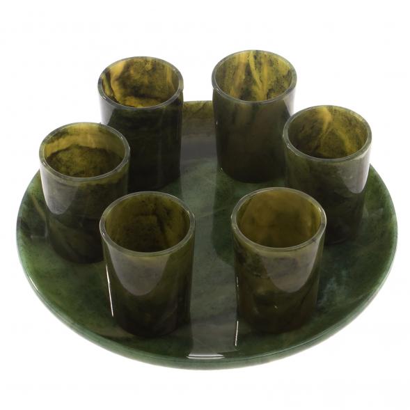Водочный набор из нефрита 6 стопок на подносе 124612