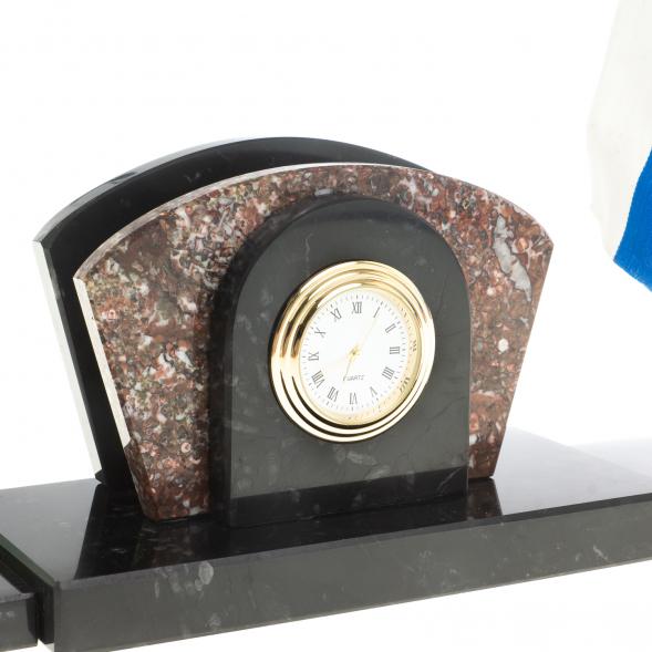 Визитница с флагом России из креноида 117260