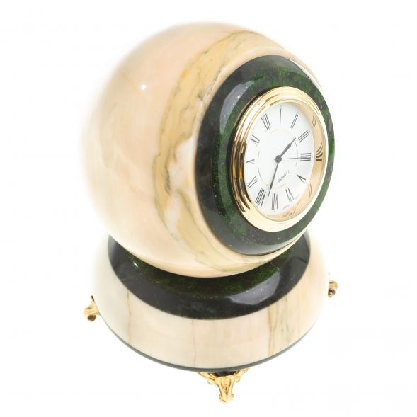 Настольные часы &amp;quot;Шар Антистресс&amp;quot; из мрамора 10,5см на подставке 123703