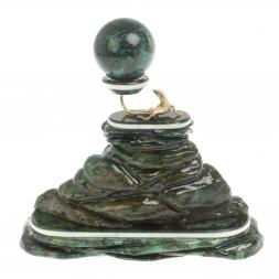 Композиция "Хозяйка медной горы" из змеевика с шаром Антистресс