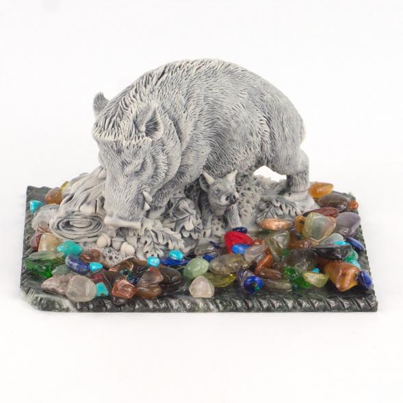 Сувенир &amp;quot;Кабан с поросятами&amp;quot; из мрамолита 119347