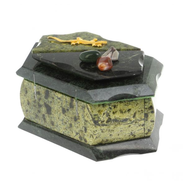 Шкатулка из змеевика 14х9х7 см 129120