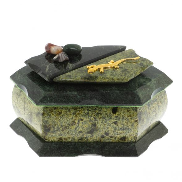 Шкатулка из змеевика 14х9х7 см 129120