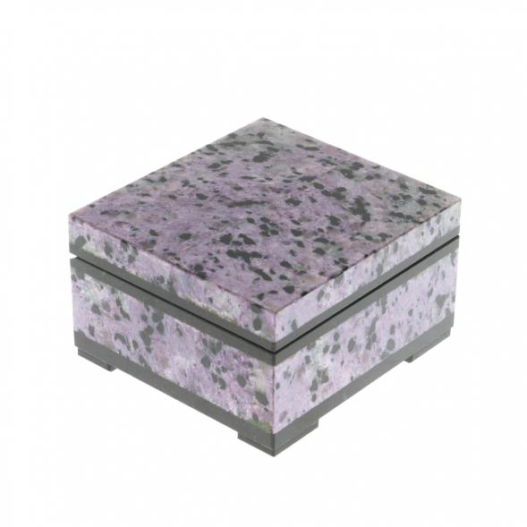 Шкатулка из камня чароит 8х7,5х4,5 см 129552